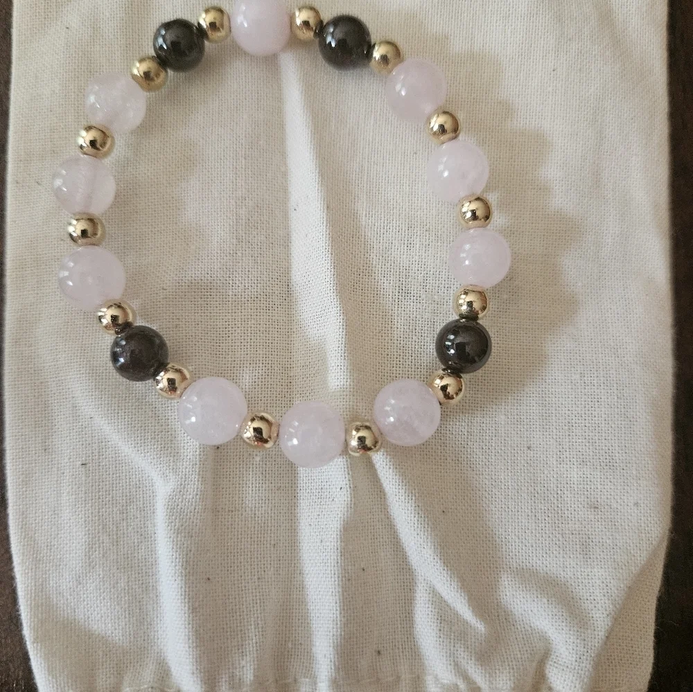 Evolve Mala Handmade Gem Stone Stretchable Bracelet NWT